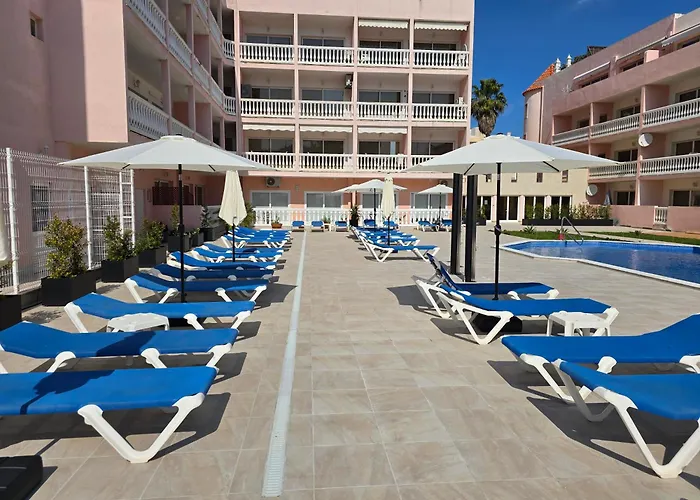 Monte Treasure - Beach, Wifi, Pool, Parking Appartamento