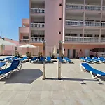 Monte Treasure - Beach, Wifi, Pool, Parking *