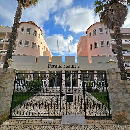 Monte Treasure - Beach, Wifi, Pool, Parking