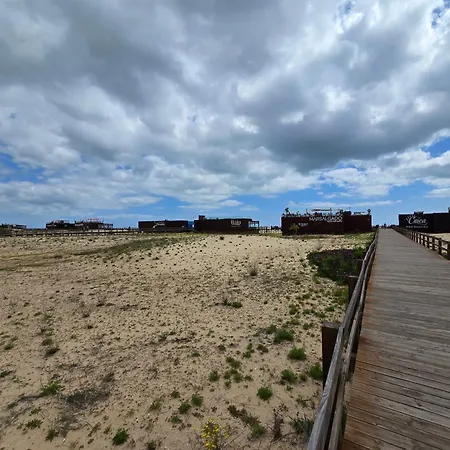 Monte Treasure - Beach, Wifi, Pool, Parking Apartment