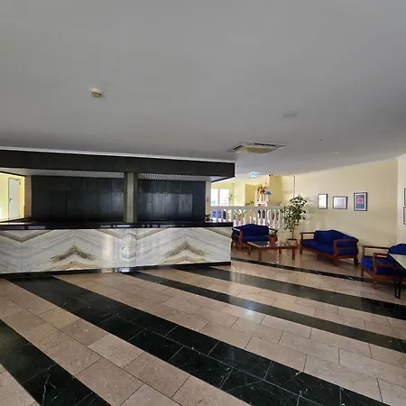 Monte Treasure - Beach, Wifi, Pool, Parking