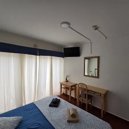 Monte Treasure - Beach, Wifi, Pool, Parking